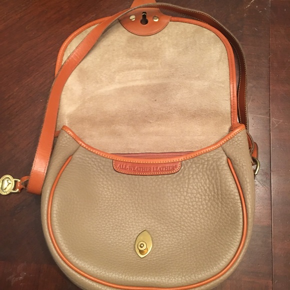 Vintage Dooney & Bourke Handbag - Picture 5 of 7